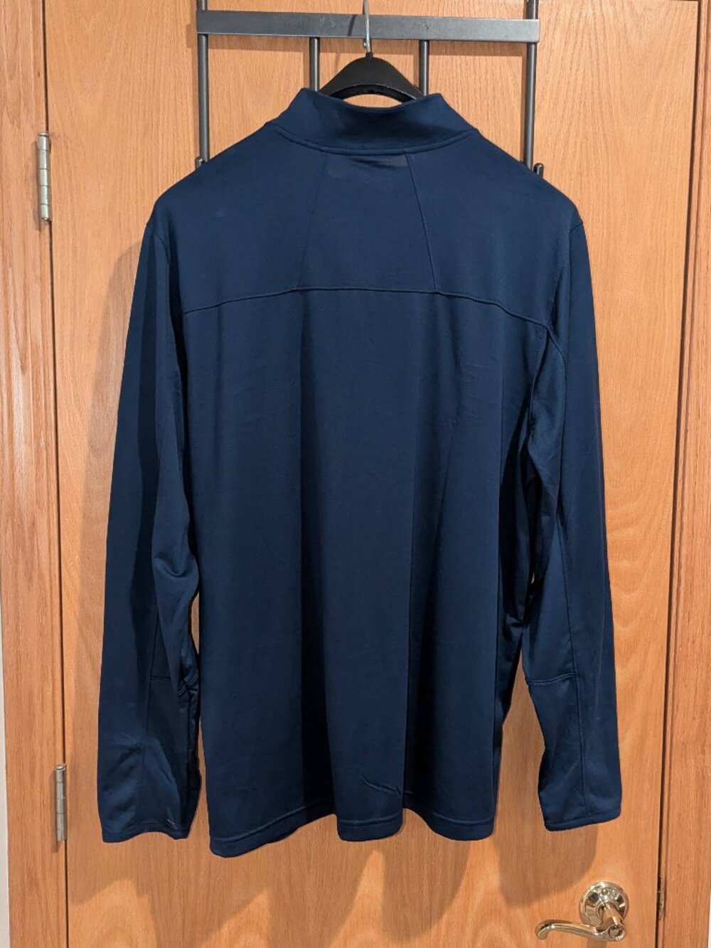 Under Armour Team Tech Heatgear 1/4 Zip Pullover - Picture 2 of 6
